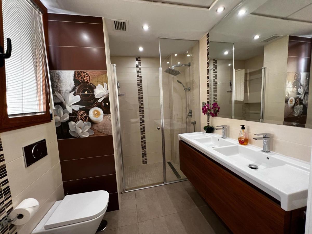 Modern Apartment In La Nogalera ตอร์เรโมลิโนส ภายนอก รูปภาพ