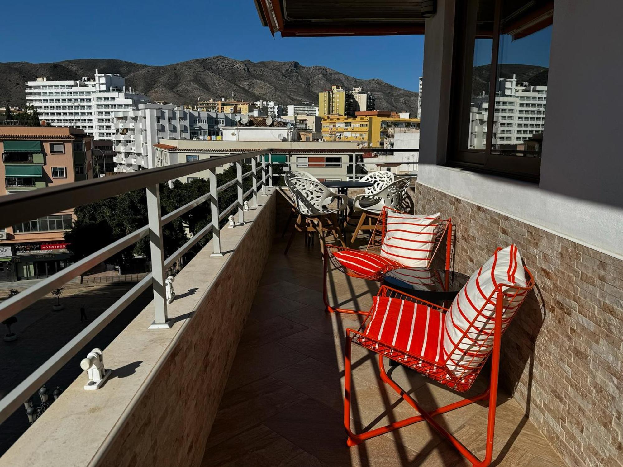 Modern Apartment In La Nogalera ตอร์เรโมลิโนส ภายนอก รูปภาพ